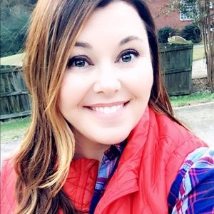 Meet your Posher, Courtnie